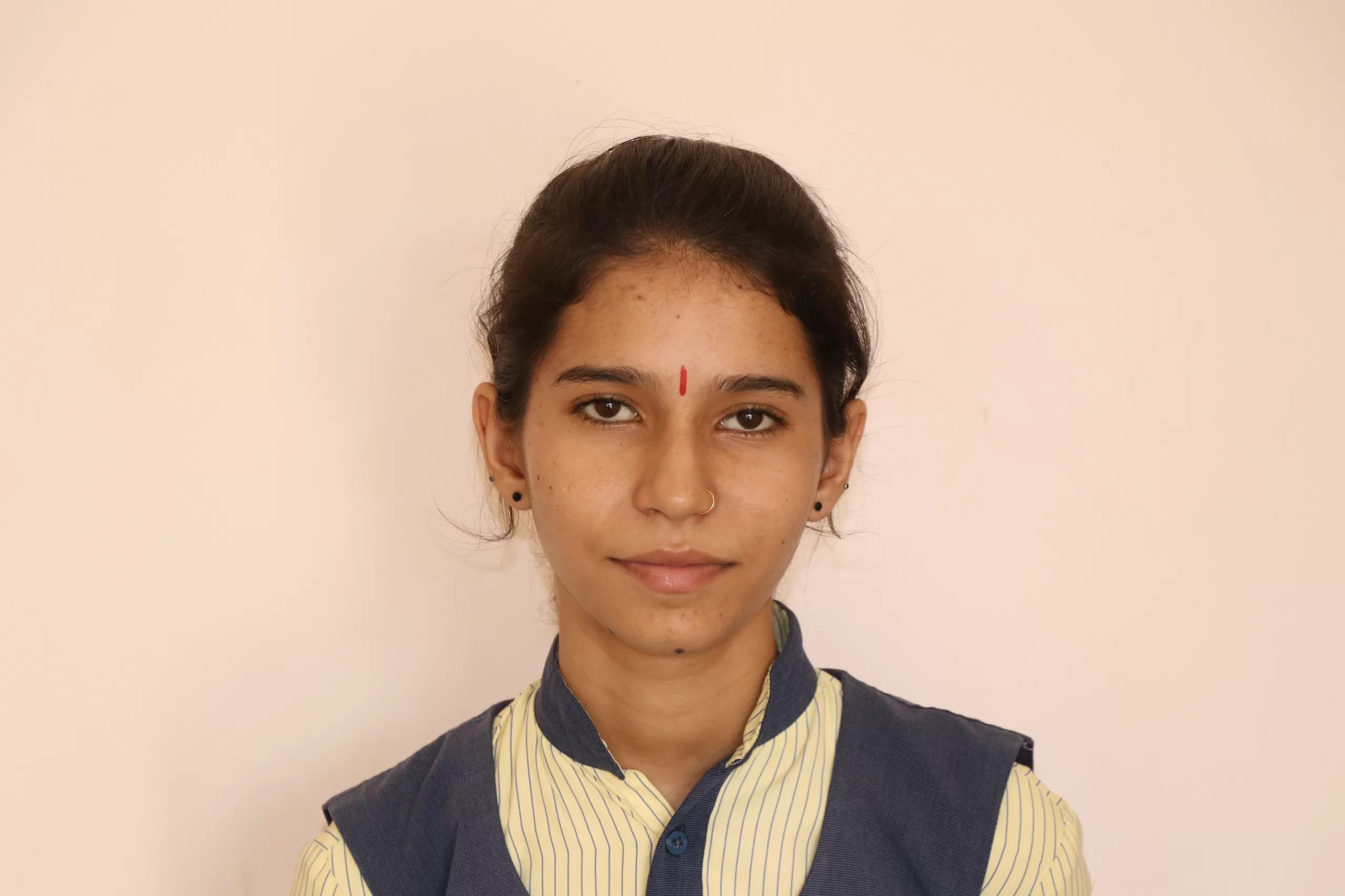 Outstanding Performance: Mansi Shines in Class 10th Results