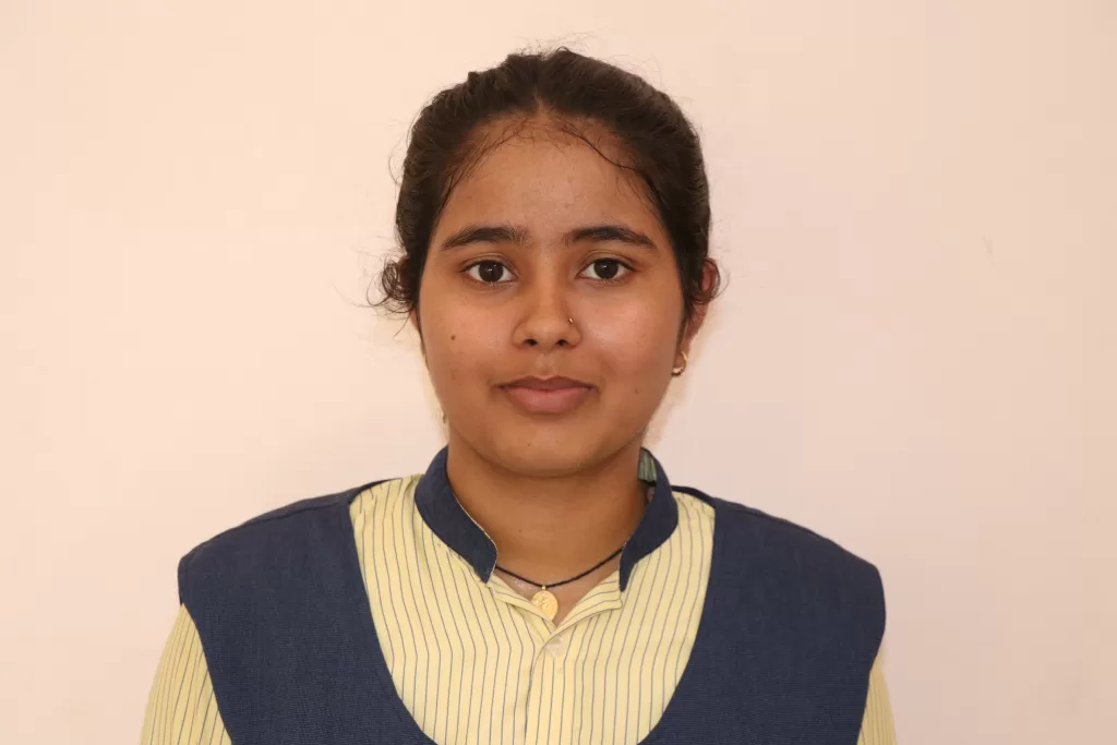 Maya Student From Vivekanand Public School